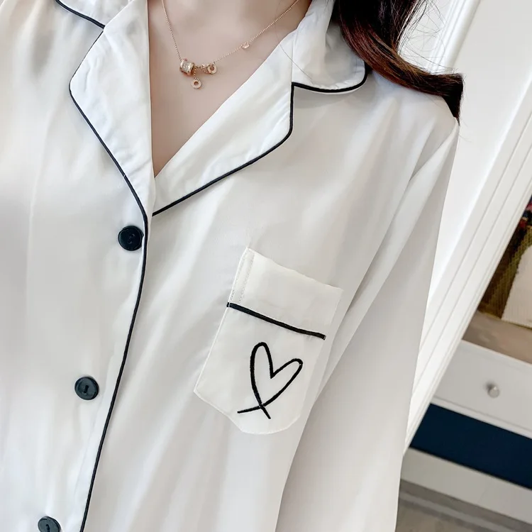 Women White Turn-down Collar Sleepshirts Faux Silk Sexy Side Split Nightdress Summer Lounge Nightgown With Pocket Sleepwear
Women White Turn-down Collar Sleepshirts Faux Silk Sexy Side Split Nightdress Summer Lounge Nightgown With Pocket Sleepwear