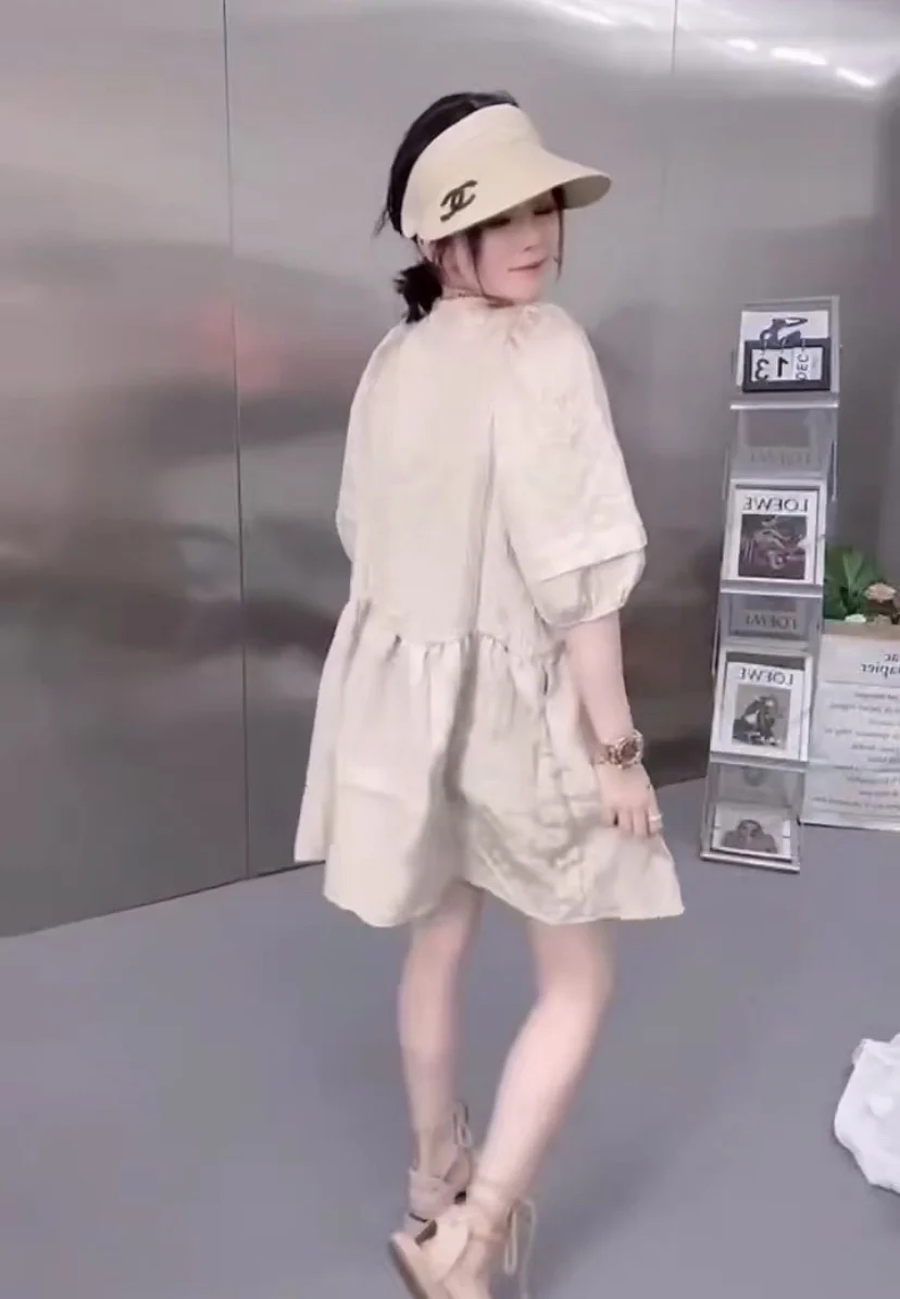 2021 Summer Women Korean-Style Bow Loose V-neck Short Sleeve Mini Dress Small Doll Fashion Sweet Pullover Ladies Short Dress 
2021 Summer Women Korean-Style Bow Loose V-neck Short Sleeve Mini Dress Small Doll Fashion Sweet Pullover Ladies Short Dress