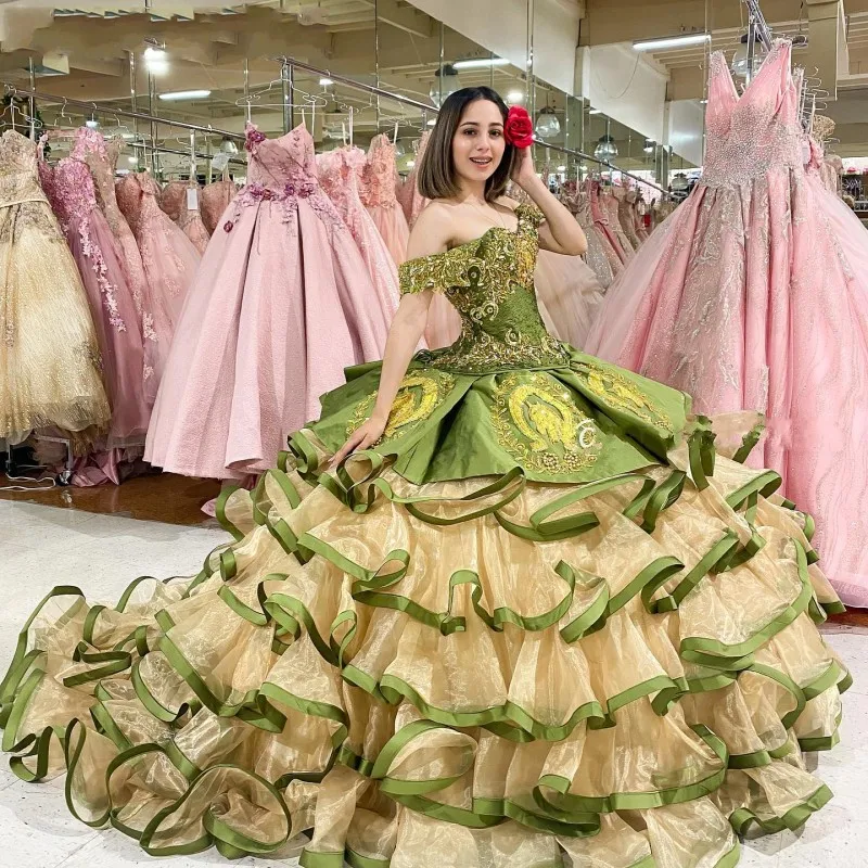 Two Pieces Olive Green Quinceanera Dresses Embroidrey vestido de 15 años 2020 Ruffles Beaded Sweet 16 Dress vestidos de xv años
Two Pieces Olive Green Quinceanera Dresses Embroidrey vestido de 15 años 2020 Ruffles Beaded Sweet 16 Dress vestidos de xv años