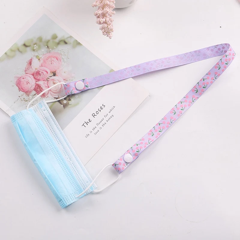 Children's Anti-lost Mask Lanyard Cute Anti-lost Ear Rope Adjustment Belt Hanging Neck Lanyard Mask Mask Lanyard Holder 
Children's Anti-lost Mask Lanyard Cute Anti-lost Ear Rope Adjustment Belt Hanging Neck Lanyard Mask Mask Lanyard Holder