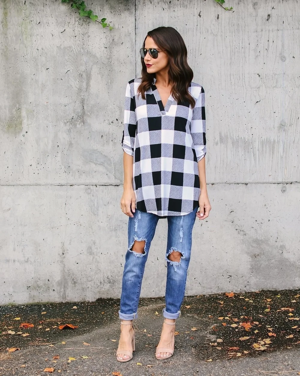 Zogaa Plus Size Women Shirts Long Sleeve Blouses Lattice Tops Simple Loose Sexy Deep V-neck Pullover Ladies Casual Plaid Shirts 
Zogaa Plus Size Women Shirts Long Sleeve Blouses Lattice Tops Simple Loose Sexy Deep V-neck Pullover Ladies Casual Plaid Shirts