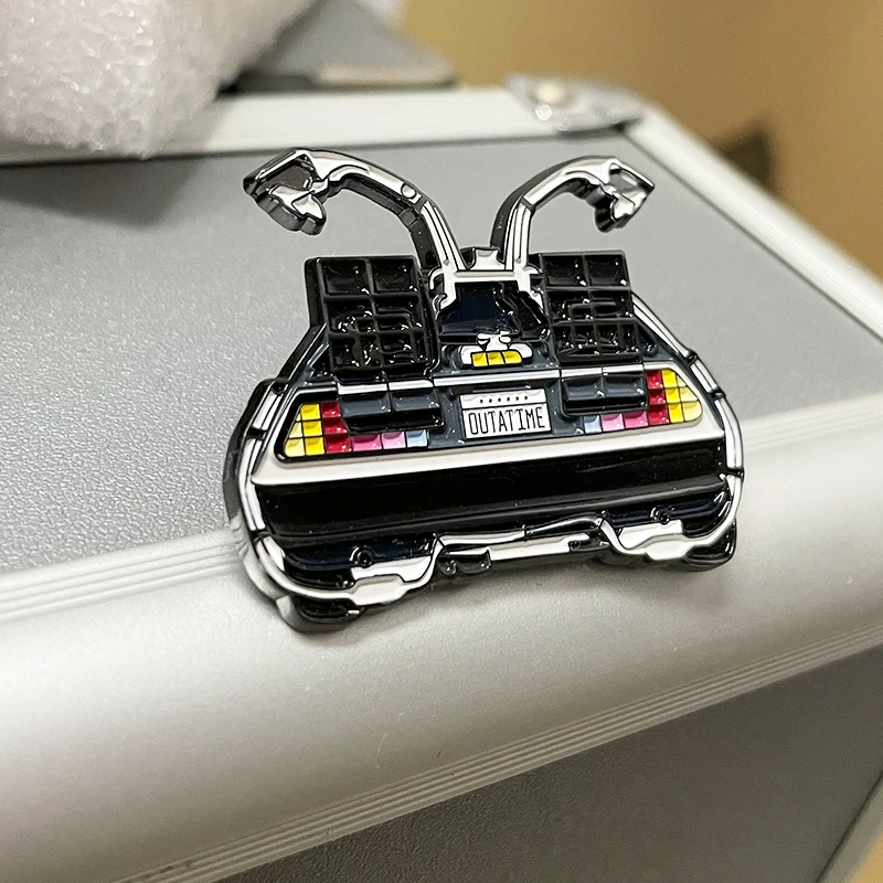 Марти McFly DeLorean OUTATIME фотография путешествие машина эмалированная заколка Ретро