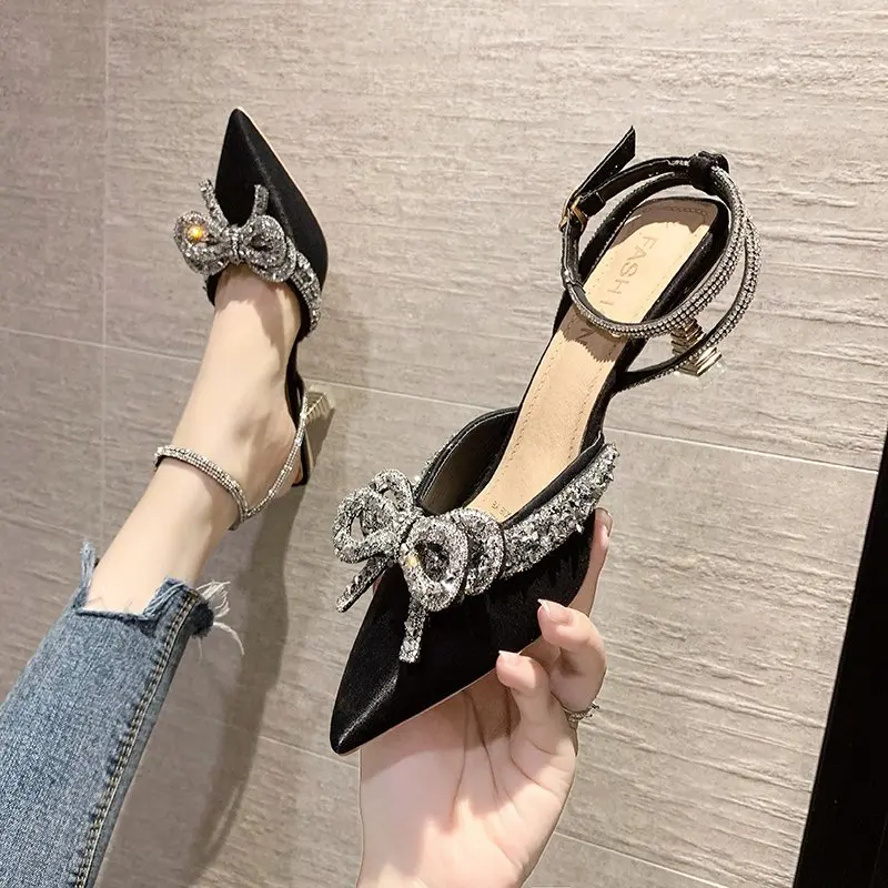 5 Cm Women Gladiator Sandals Sexy Elegant Shine Crystal Bow One Word Buckle High Heels Sandals Summer Ankle Strap Party Shoes
5 Cm Women Gladiator Sandals Sexy Elegant Shine Crystal Bow One Word Buckle High Heels Sandals Summer Ankle Strap Party Shoes