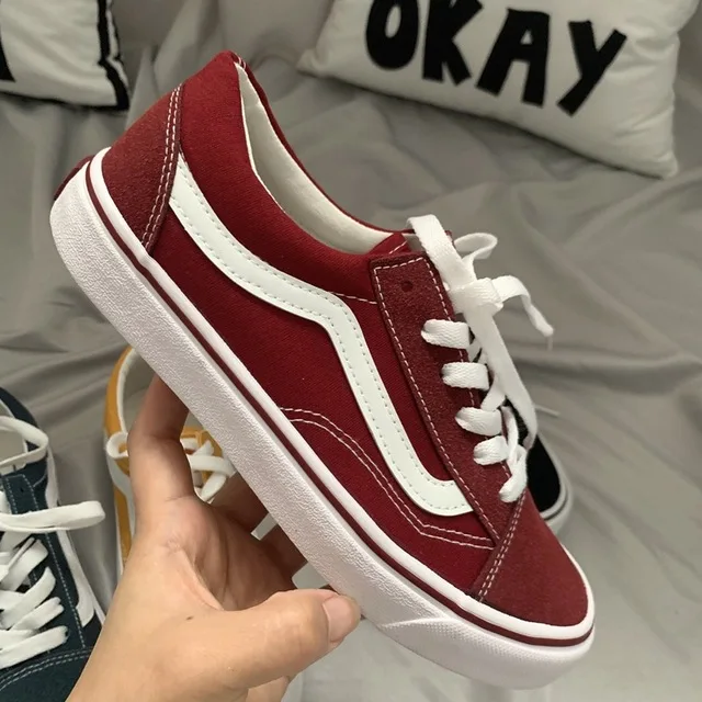 Nieuwe Kwaliteit Mannen Vrouwen Klassieke High-Top Sneakers Skateboarden Schoenen Casual Schoenen Skools Student Sneakers Gevulk
Nieuwe Kwaliteit Mannen Vrouwen Klassieke High-Top Sneakers Skateboarden Schoenen Casual Schoenen Skools Student Sneakers Gevulk