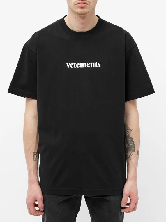 2021SS Spring Summer VETEMENTS Reflection T-shirt Men Women 1:1 High Quality Loose Short Sleeve Oversized Oversized T Shirts Tee
2021SS Spring Summer VETEMENTS Reflection T-shirt Men Women 1:1 High Quality Loose Short Sleeve Oversized Oversized T Shirts Tee
