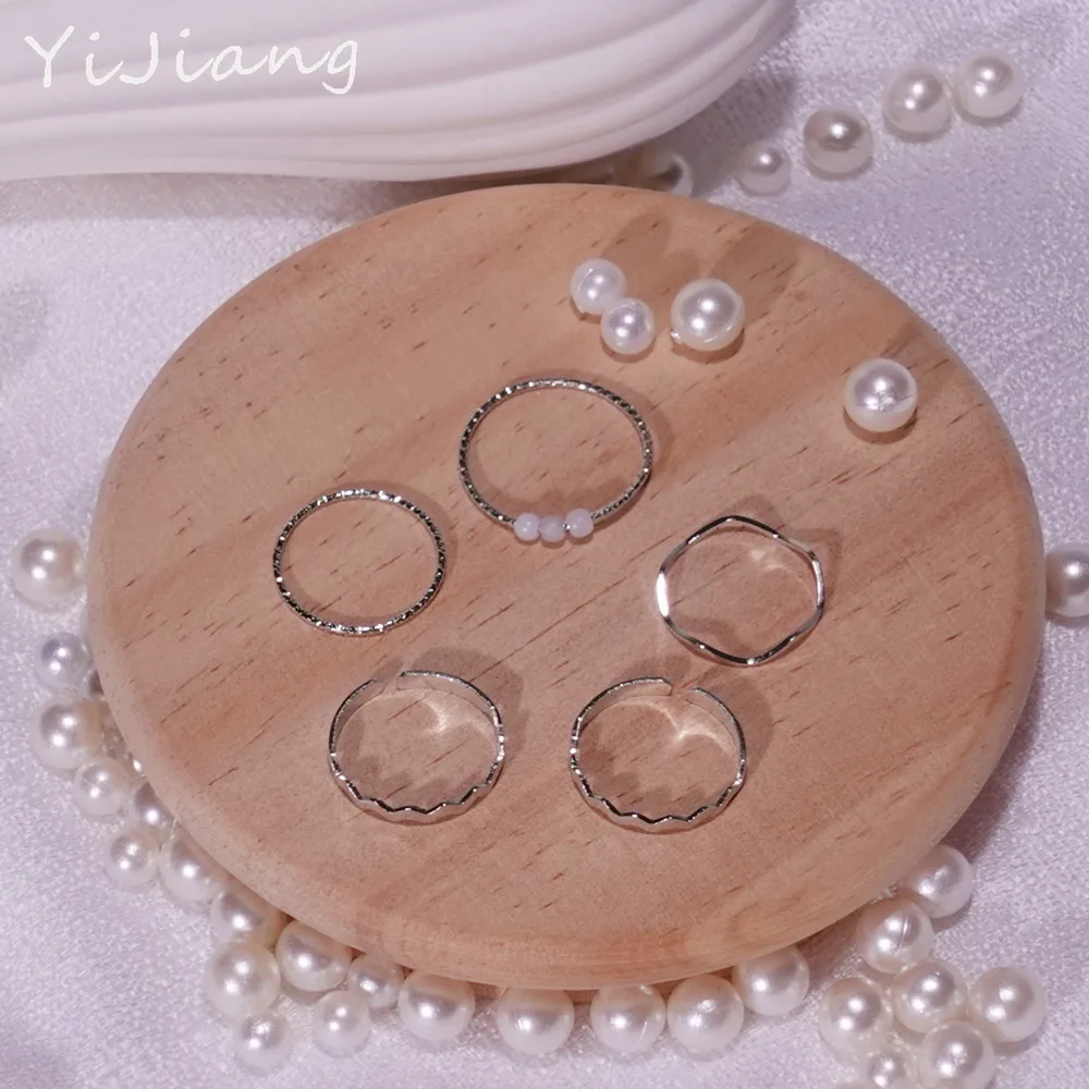 【Buy 1 get 2 】5Pcs Vintage Gothic Pearl Angle Flower Multi Element Ring Set For Women Men Retro Personality Finger Ring Gifts
【Buy 1 get 2 】5Pcs Vintage Gothic Pearl Angle Flower Multi Element Ring Set For Women Men Retro Personality Finger Ring Gifts