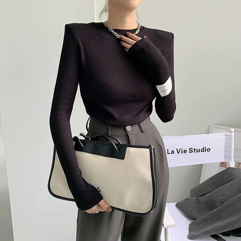 Shirt Women Sexy Thread Long Sleeve T-shirt Women's Slim Fit 2021 Autumn Winter New Style Shoulder Pad Top Bottomed Shirt
Shirt Women Sexy Thread Long Sleeve T-shirt Women's Slim Fit 2021 Autumn Winter New Style Shoulder Pad Top Bottomed Shirt