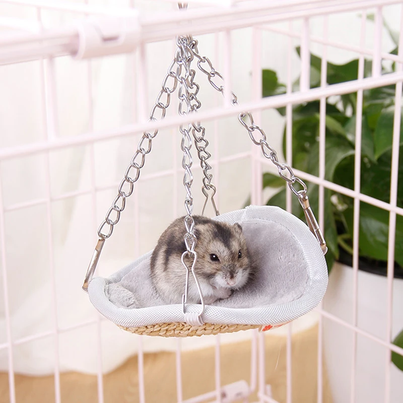 Cozy Pet Bed Hamster Hammock Guinea Pig Hanging Beds House for Small Animal Cage Rat Squirrel Chinchillas Nests Pets Supplies
Cozy Pet Bed Hamster Hammock Guinea Pig Hanging Beds House for Small Animal Cage Rat Squirrel Chinchillas Nests Pets Supplies