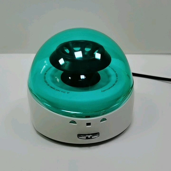 LHD1008 Clinice 5000 об/мин мини-центрифуга для ладони, лабораторная портативная мини-Центрифуга 7000 об/мин
LHD1008 Clinice 5000 об/мин мини-центрифуга для ладони, лабораторная портативная мини-Центрифуга 7000 об/мин