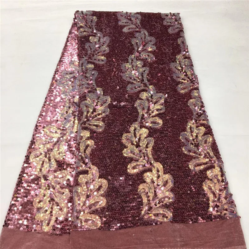 New Arrival High Quality African Lace Fabric Stretch Sequins Velvet Lace Soft Nigerian Velvet Lace Fabric For Wedding Party
New Arrival High Quality African Lace Fabric Stretch Sequins Velvet Lace Soft Nigerian Velvet Lace Fabric For Wedding Party