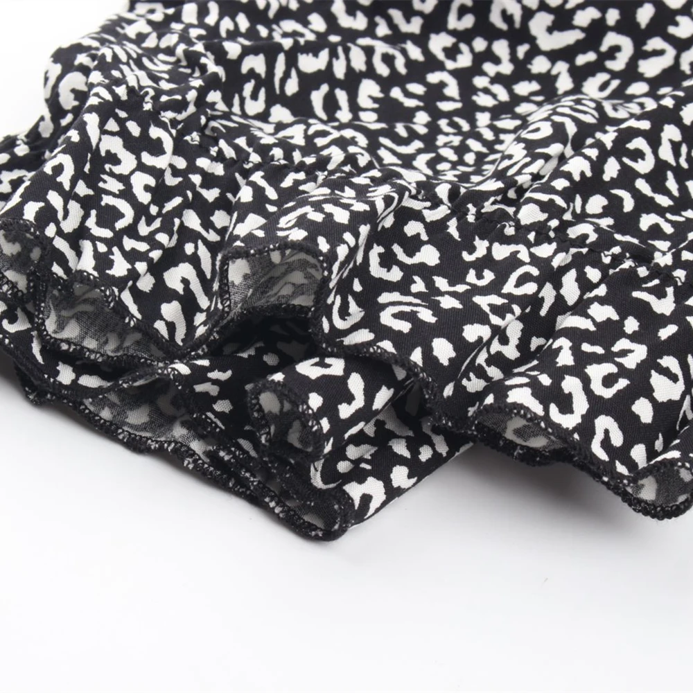 Ladies Vintage Sexy Leopard Print Summer Dress Women Slim Casual High Waist Button Bohemian Women Beach Dress Vestidos Female
Ladies Vintage Sexy Leopard Print Summer Dress Women Slim Casual High Waist Button Bohemian Women Beach Dress Vestidos Female