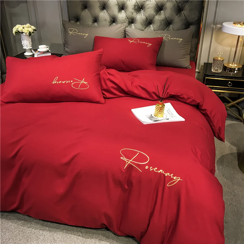 Luxury 100% polyester red bedding set pure cotton healthy down quilt cover big bed linen home textile 4PCs
Luxury 100% polyester red bedding set pure cotton healthy down quilt cover big bed linen home textile 4PCs