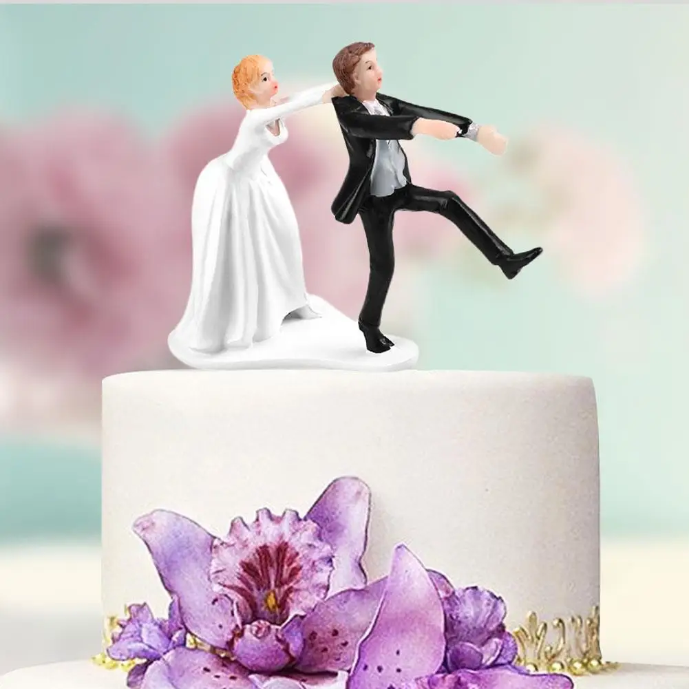 Cake Toppers Dolls Elegant Synthetic Resin Bride&Groom Cake Decoration Stand Figurines Marry Figurine Wedding Gift Party Supplie
Cake Toppers Dolls Elegant Synthetic Resin Bride&Groom Cake Decoration Stand Figurines Marry Figurine Wedding Gift Party Supplie