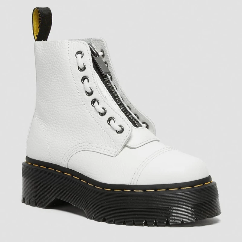 Женские ботильоны на платформе Martens, белые боевые ботинки на шнуровке, с ремешком с пряжкой, байкерские ботинки, большой размер 35-45, для зимы
Женские ботильоны на платформе Martens, белые боевые ботинки на шнуровке, с ремешком с пряжкой, байкерские ботинки, большой размер 35-45, для зимы