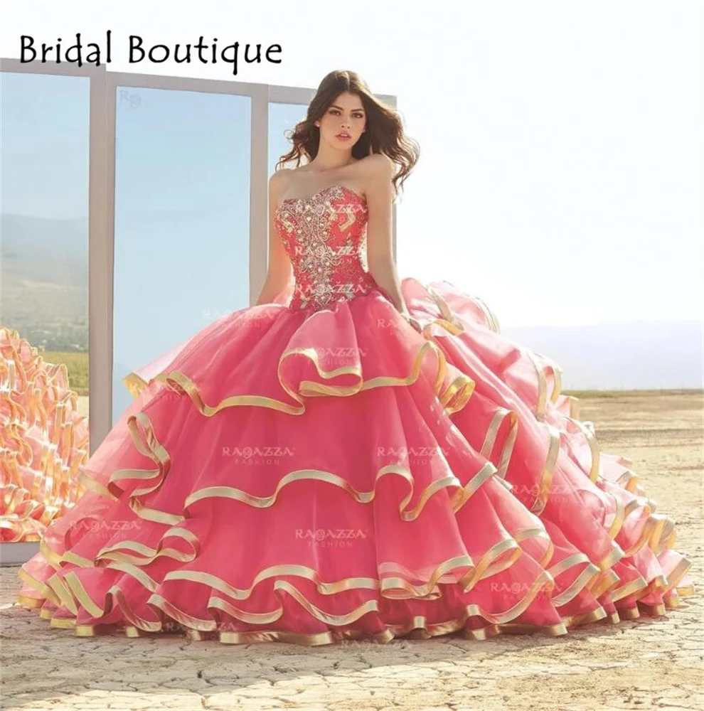 2021 Sweetheart Water Melon Ball Gown Quinceanera Dresses Beaded Tiered Skirts Lace Floor Length Vestido De Festa Sweet 15 Dress
2021 Sweetheart Water Melon Ball Gown Quinceanera Dresses Beaded Tiered Skirts Lace Floor Length Vestido De Festa Sweet 15 Dress