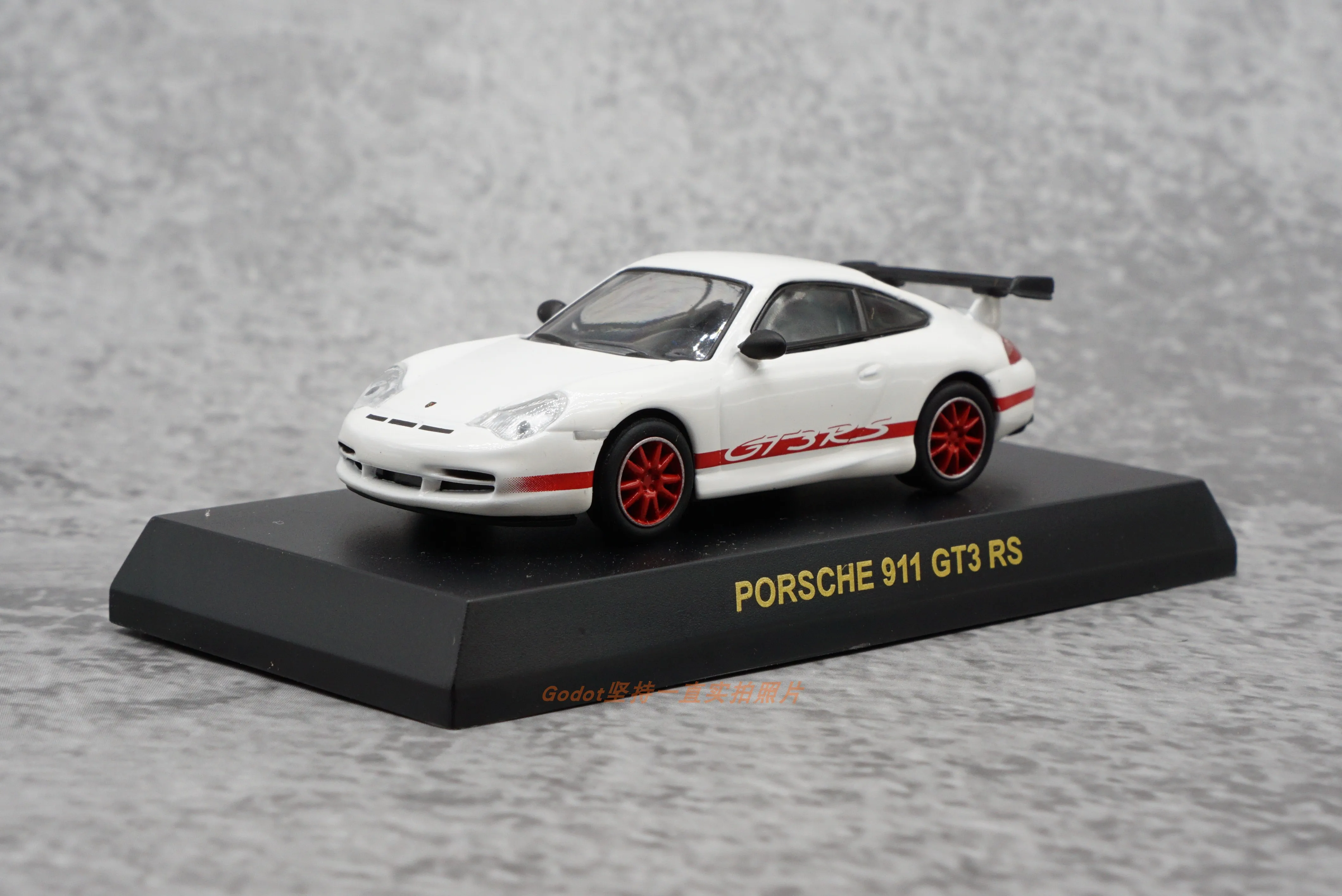 Коллекция литых под давлением моделей автомобилей Kyosho 1/64 Porsche 911 GT3 RS
Коллекция литых под давлением моделей автомобилей Kyosho 1/64 Porsche 911 GT3 RS