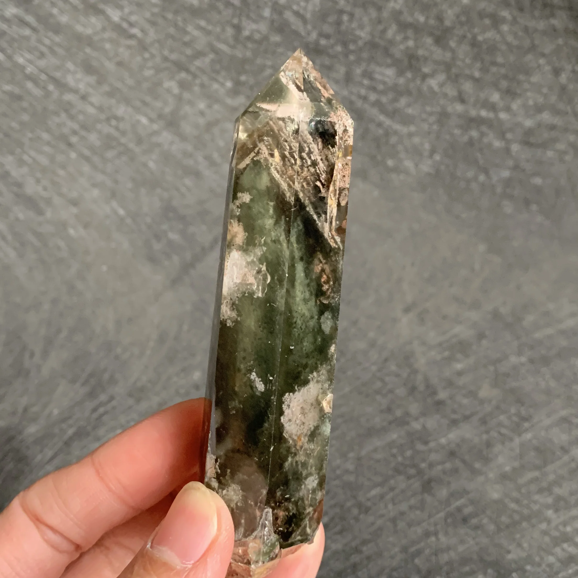 120 г Натуральная Зеленая фантомная палочка, украшение, полированный кварцевый кристалл, восстанавливающий обелиск рейки W77 
120 г Натуральная Зеленая фантомная палочка, украшение, полированный кварцевый кристалл, восстанавливающий обелиск рейки W77