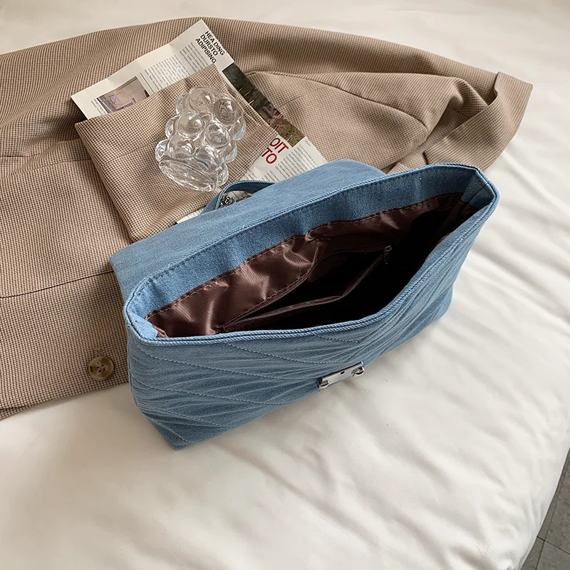 Chain Canvas Tote Bags for Women 2021 Shoulder Bag Fashion Thread Large Capacity Crossbody Bags Brands Big Women's Bag Purses
Chain Canvas Tote Bags for Women 2021 Shoulder Bag Fashion Thread Large Capacity Crossbody Bags Brands Big Women's Bag Purses