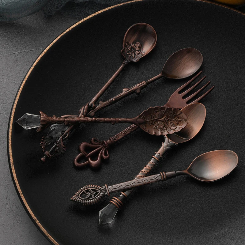 1set Spoons Fork Mini Royal Style Carved Coffee Snacks Fruit Dessert Fork Kitchen Tool Teaspoon Kitchen Accessories
1set Spoons Fork Mini Royal Style Carved Coffee Snacks Fruit Dessert Fork Kitchen Tool Teaspoon Kitchen Accessories