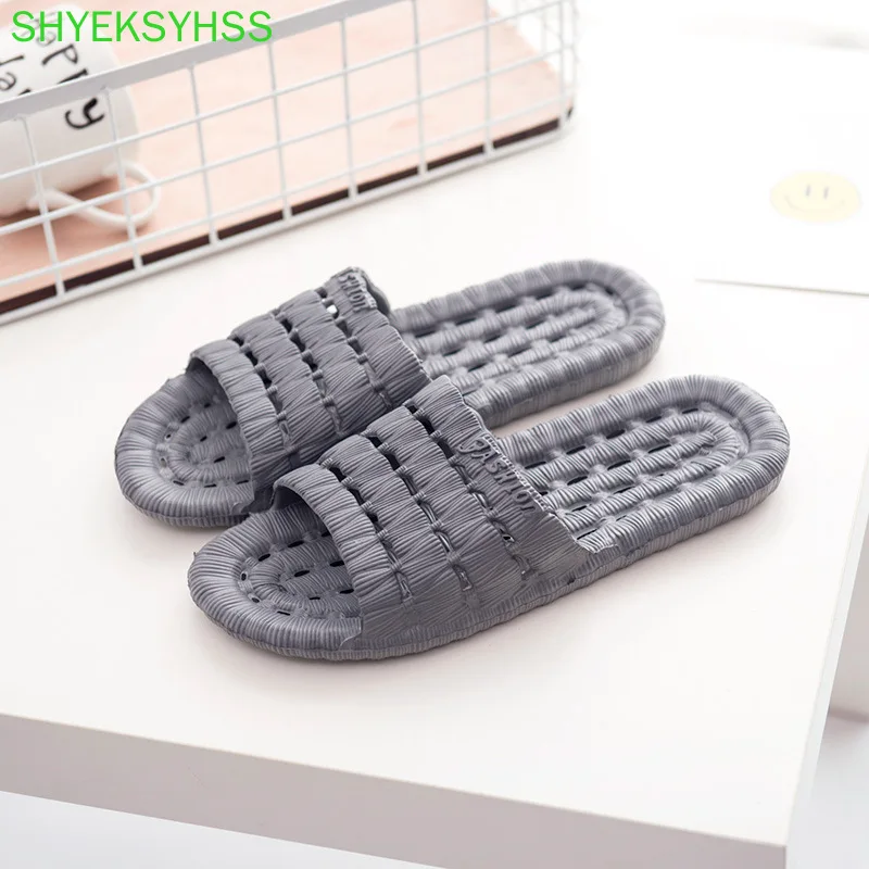 2021 Family Bathroom Slippers Home Indoor Non-slip Unisex Solid Soft Bottom Slipper Sandals Women and Men Slippers Flat Shoes
2021 Family Bathroom Slippers Home Indoor Non-slip Unisex Solid Soft Bottom Slipper Sandals Women and Men Slippers Flat Shoes