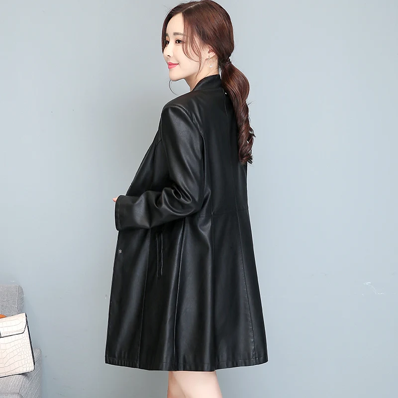 Plus Size Women Leather Trench Coat 2020 New Autumn Winter Single Breasted Faux Sheepskin Leather Coat Long Black Red Outwear
Plus Size Women Leather Trench Coat 2020 New Autumn Winter Single Breasted Faux Sheepskin Leather Coat Long Black Red Outwear