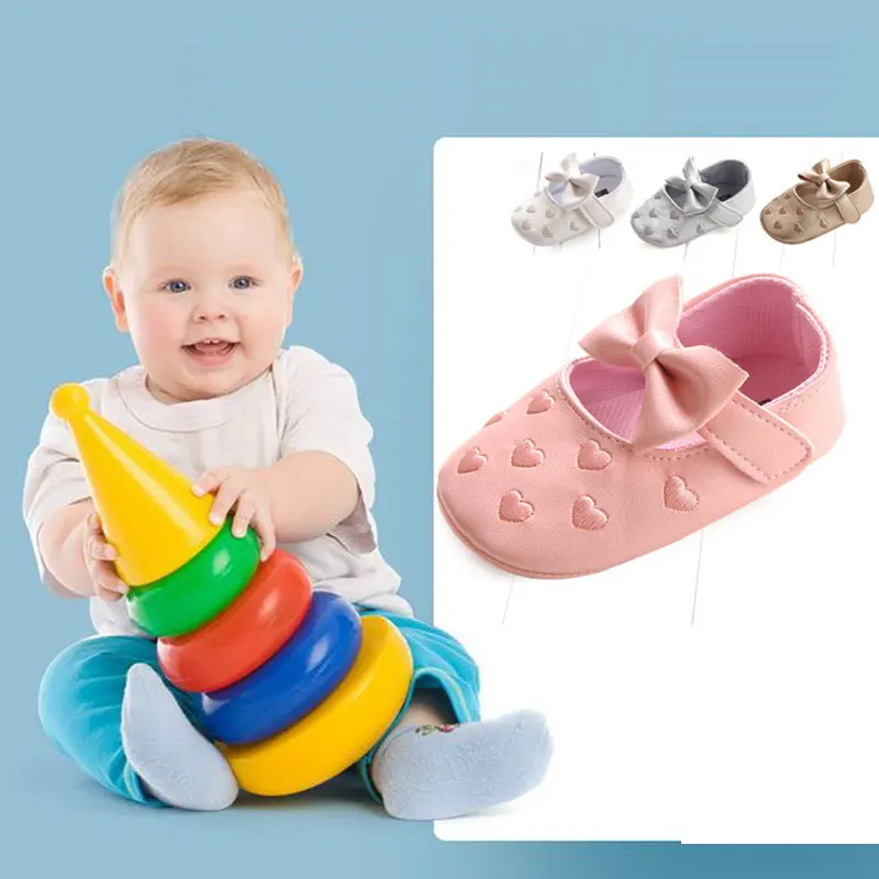 Детская обувь с бантом, бахромой и сердечками, мягкая нескользящая обувь на нескользящей подошве, обувь для детской кроватки, обувь для мале...
Детская обувь с бантом, бахромой и сердечками, мягкая нескользящая обувь на нескользящей подошве, обувь для детской кроватки, обувь для мале...