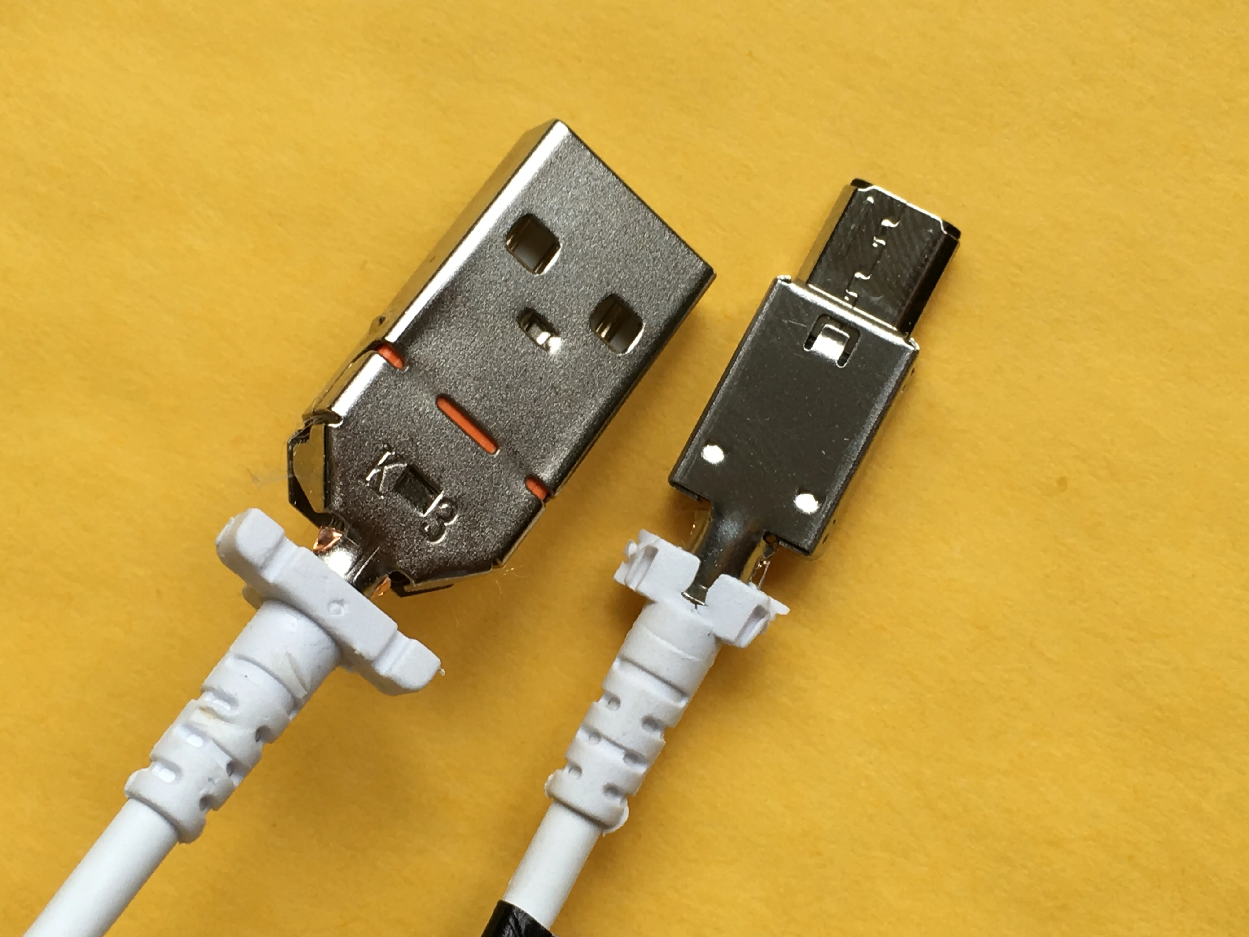 10Pcs/OEM Original Fast Charger Micro Usb Cable 1.2M 2A Data Line For S6 S7 Edge Note 4 5 J4 J6 J5 A3 A5 A7
10Pcs/OEM Original Fast Charger Micro Usb Cable 1.2M 2A Data Line For S6 S7 Edge Note 4 5 J4 J6 J5 A3 A5 A7