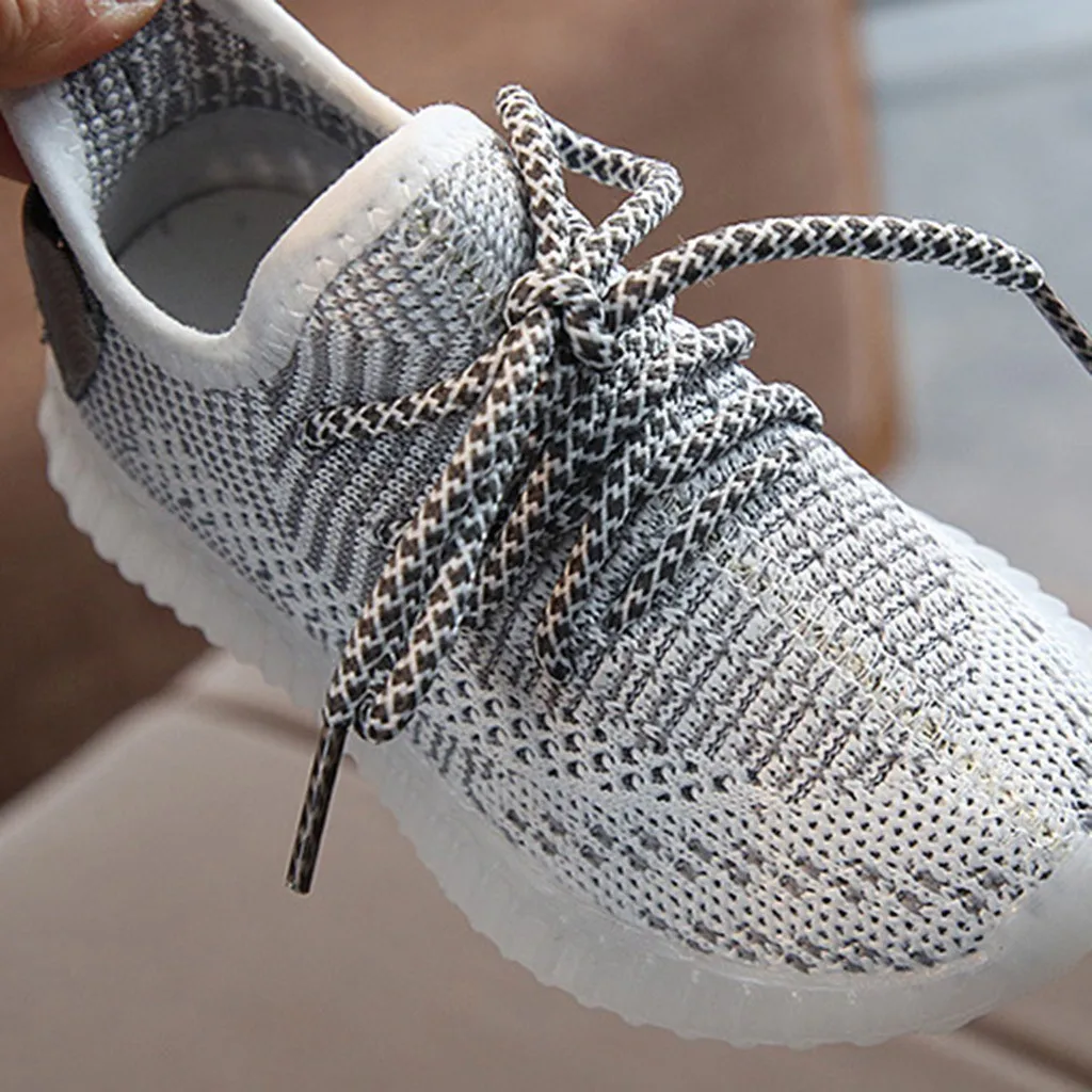 Baby Fashion LED Lighting Sneakers Mesh Breathable Children Lace Up Luminous Sports Shoes Boys Girls Non Slip Sneakers
Baby Fashion LED Lighting Sneakers Mesh Breathable Children Lace Up Luminous Sports Shoes Boys Girls Non Slip Sneakers