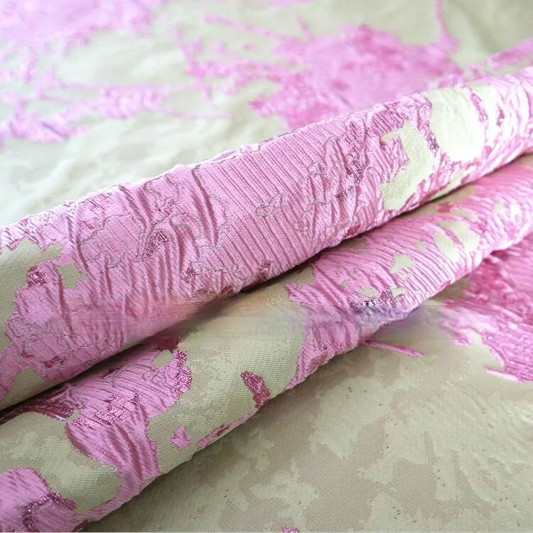 Dark gold wire three-dimensional embossed yarn-dyed jacquard fabric, sewing fabric factory shop is not out of stock 
Dark gold wire three-dimensional embossed yarn-dyed jacquard fabric, sewing fabric factory shop is not out of stock