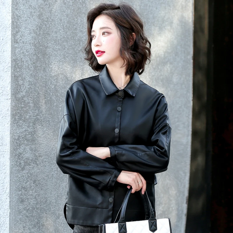 Autumn Faux Leather Jacket Women Loose Single Breasted Soft Short Coat Pu Motorcycle Zipper Punk Leather Jacket Black Outerwear
Autumn Faux Leather Jacket Women Loose Single Breasted Soft Short Coat Pu Motorcycle Zipper Punk Leather Jacket Black Outerwear