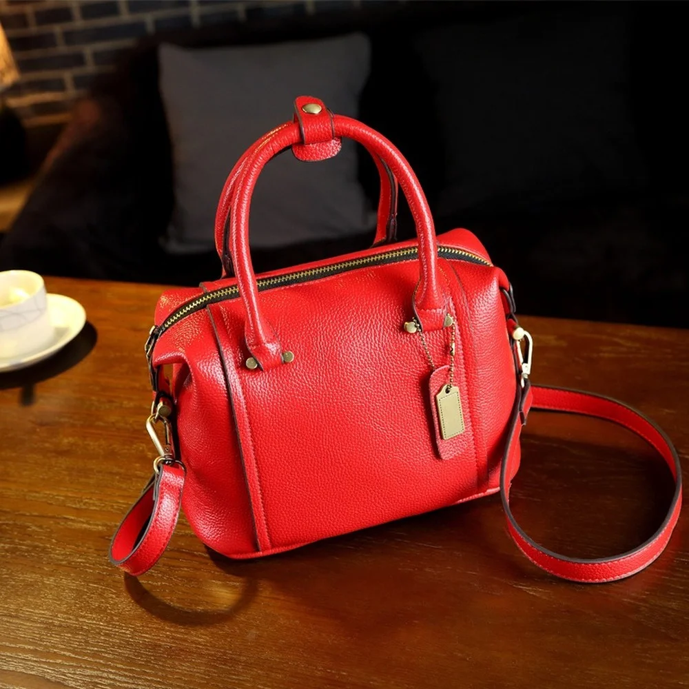 2021 new high-quality fashion large-capacity soft leather mommy female bag shoulder messenger lady handbag purse
2021 new high-quality fashion large-capacity soft leather mommy female bag shoulder messenger lady handbag purse