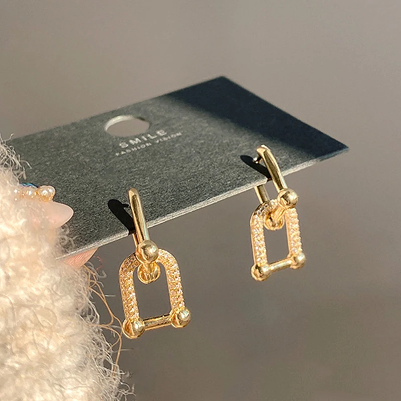 Trendy Design 14K Real Gold Geometry Drop Earrings for Women Korean Fashion Jewelry S925 Silver Needle Shiny AAA Zircon Gift
Trendy Design 14K Real Gold Geometry Drop Earrings for Women Korean Fashion Jewelry S925 Silver Needle Shiny AAA Zircon Gift