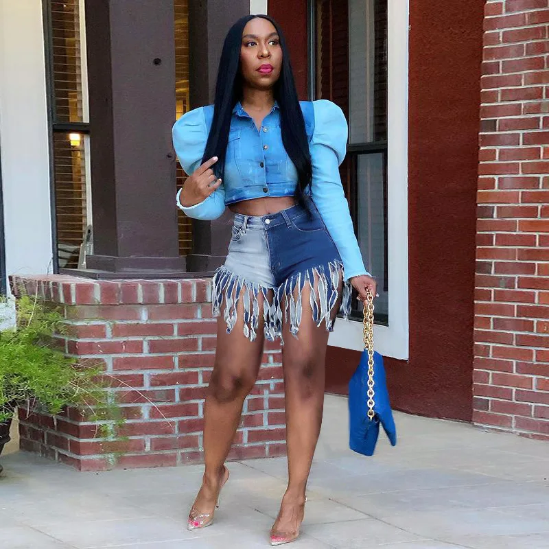 Summer Women Short Jeans Patchwork Button Pockets Tassle Straight Mid Waist Denim Shorts Fashion Boyfriend jeans Streetwear
Summer Women Short Jeans Patchwork Button Pockets Tassle Straight Mid Waist Denim Shorts Fashion Boyfriend jeans Streetwear