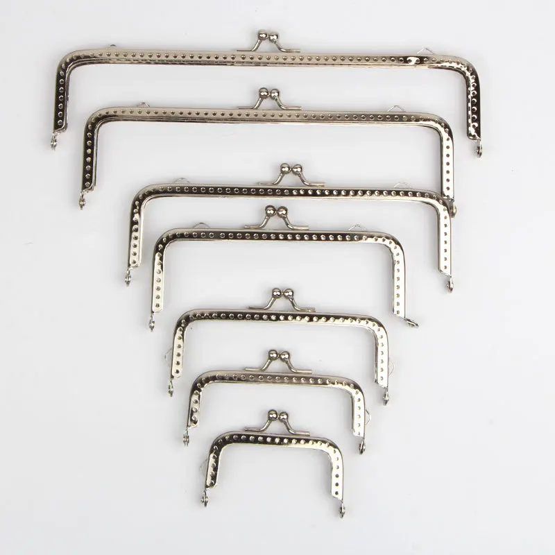 1 Piece Square Glossy Silver Basic Metal Purse Frame Kiss Clasp Lock DIY Bag Accessories 6.5/8.5/10/12/15/18/20 CM
1 Piece Square Glossy Silver Basic Metal Purse Frame Kiss Clasp Lock DIY Bag Accessories 6.5/8.5/10/12/15/18/20 CM