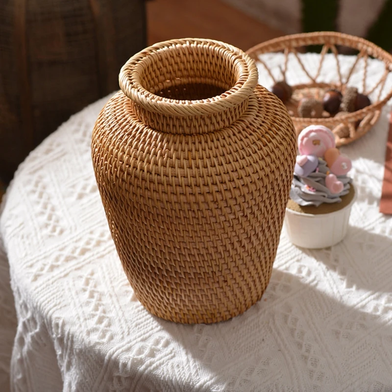 Autumn Rattan Woven Vase Art Vase Fashion Tabletop Decoration Plants Flower Pot 
Autumn Rattan Woven Vase Art Vase Fashion Tabletop Decoration Plants Flower Pot