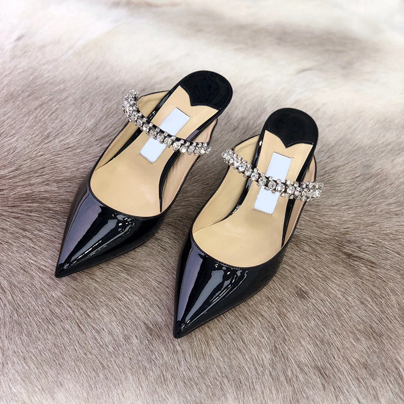 Women Sandals 2021 Hot Summer Ladys High Heels 7cm Rhinestone Crystal Pointed Water Leather Drill Luxury Shoes Female Half Drag
Women Sandals 2021 Hot Summer Ladys High Heels 7cm Rhinestone Crystal Pointed Water Leather Drill Luxury Shoes Female Half Drag