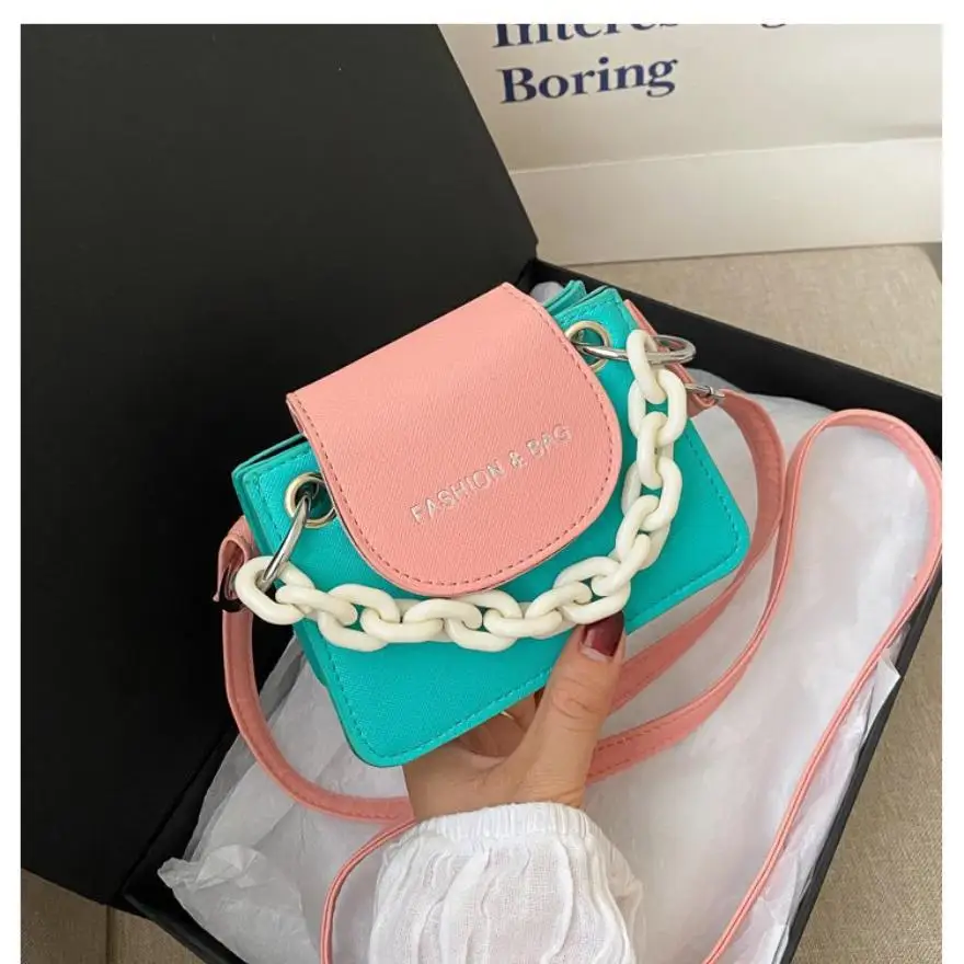 Mini Crossbody Bag for Women PU Leather Fashion Shoulder Bag Girl Small Messenger Bag Purse Lady Chain Square Bag Female Handbag
Mini Crossbody Bag for Women PU Leather Fashion Shoulder Bag Girl Small Messenger Bag Purse Lady Chain Square Bag Female Handbag
