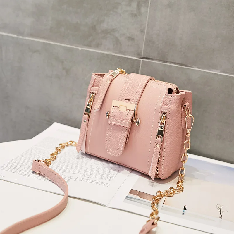 2021 New Brand Soft Leather Messenger Bag Luxury Handbag Women Bags Designer Handbags High Quailty Shoulder Bags Tote Sac A Main
2021 New Brand Soft Leather Messenger Bag Luxury Handbag Women Bags Designer Handbags High Quailty Shoulder Bags Tote Sac A Main