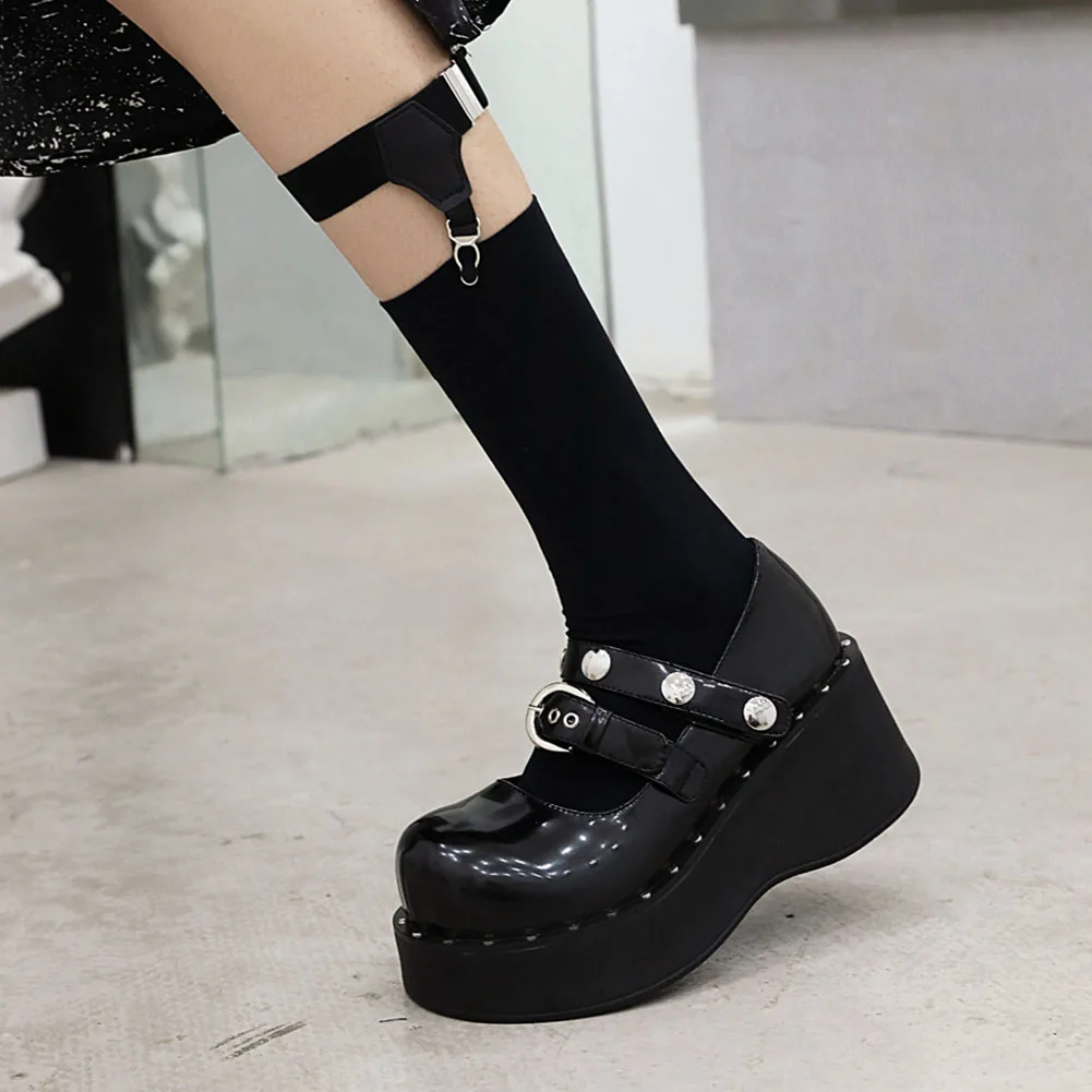2021 Summer New Arrivel Buckle Buckle Pumps For Girls Ladies Fashion Platform Wedges Marry Jane Shoes Round Toe Rivet Hot Sale
2021 Summer New Arrivel Buckle Buckle Pumps For Girls Ladies Fashion Platform Wedges Marry Jane Shoes Round Toe Rivet Hot Sale
