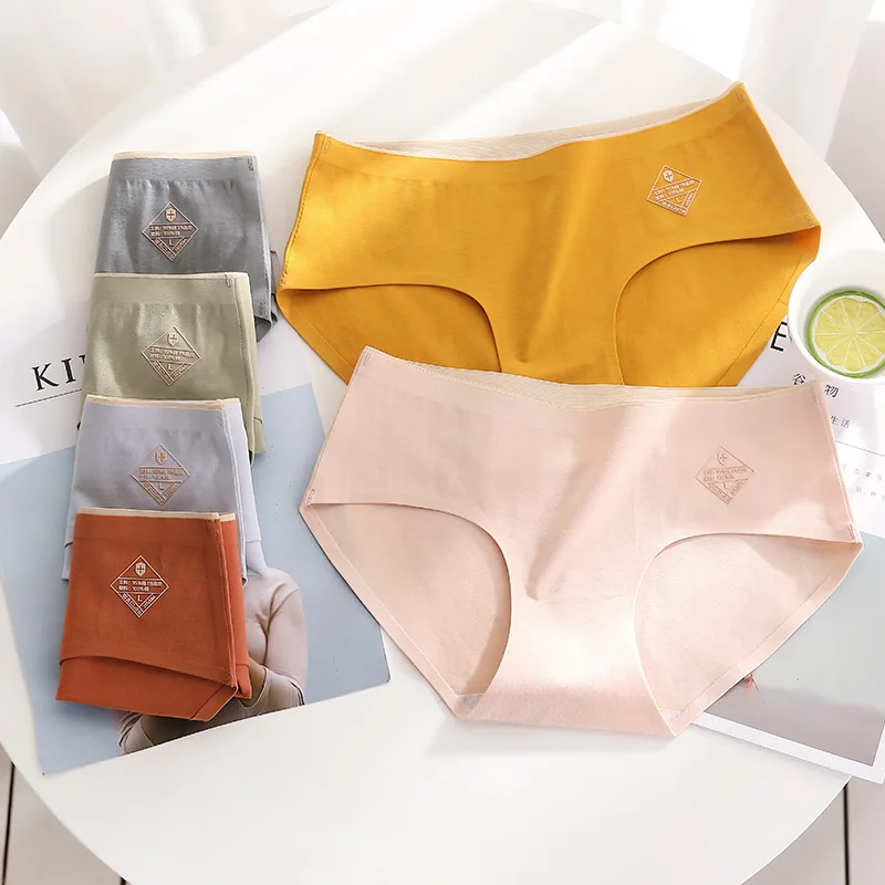 Сексуальное женское нижнее белье, хлопковое нижнее белье со средней талией, милые Цветные Трусики для девушек, трусики, женские удобные тру...
Сексуальное женское нижнее белье, хлопковое нижнее белье со средней талией, милые Цветные Трусики для девушек, трусики, женские удобные тру...