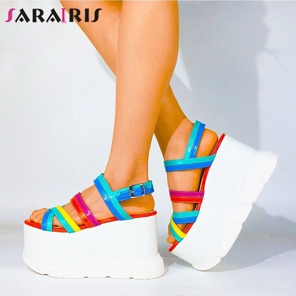 SARAIRIS New Fashion Female Summer sandals for women 2021 Platform Wedges High Heels Colorful Sandals Street Gothic woman's shoe 
SARAIRIS New Fashion Female Summer sandals for women 2021 Platform Wedges High Heels Colorful Sandals Street Gothic woman's shoe