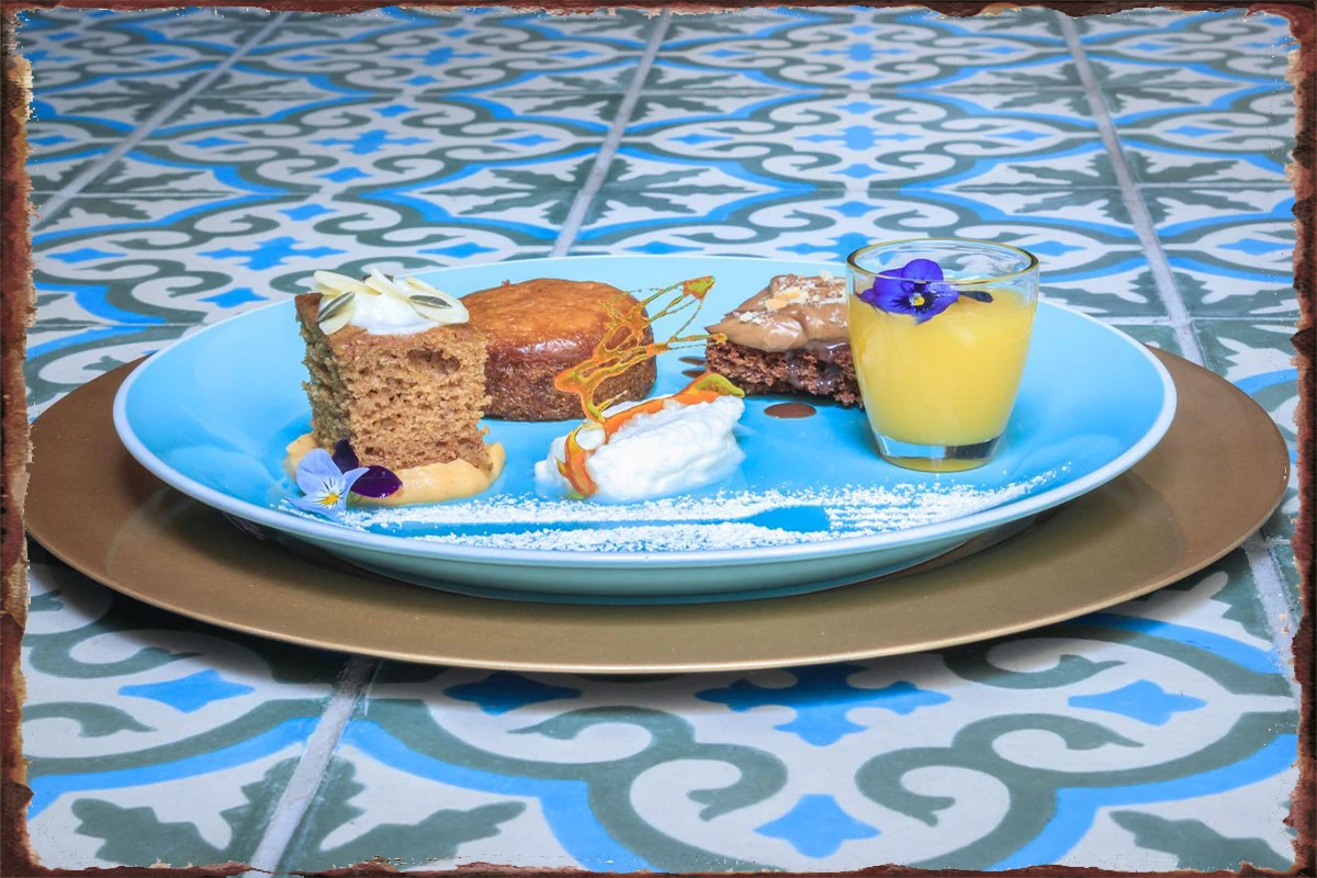 Жестяные таблички с различными сладкими десертами, винтажный металлический знак, жестяные таблички, Настенный декор, украшение для комнаты...
Жестяные таблички с различными сладкими десертами, винтажный металлический знак, жестяные таблички, Настенный декор, украшение для комнаты...