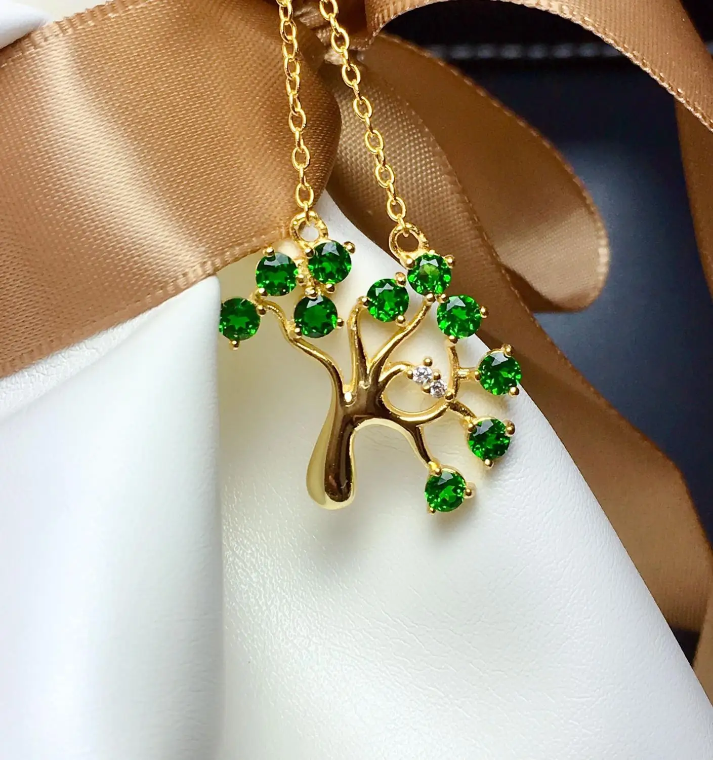 shilovem 925 sterling silver real Natural diopside pendants fine Jewelry womem send necklace Christmas gift 3*3mm mz0303276agt
shilovem 925 sterling silver real Natural diopside pendants fine Jewelry womem send necklace Christmas gift 3*3mm mz0303276agt