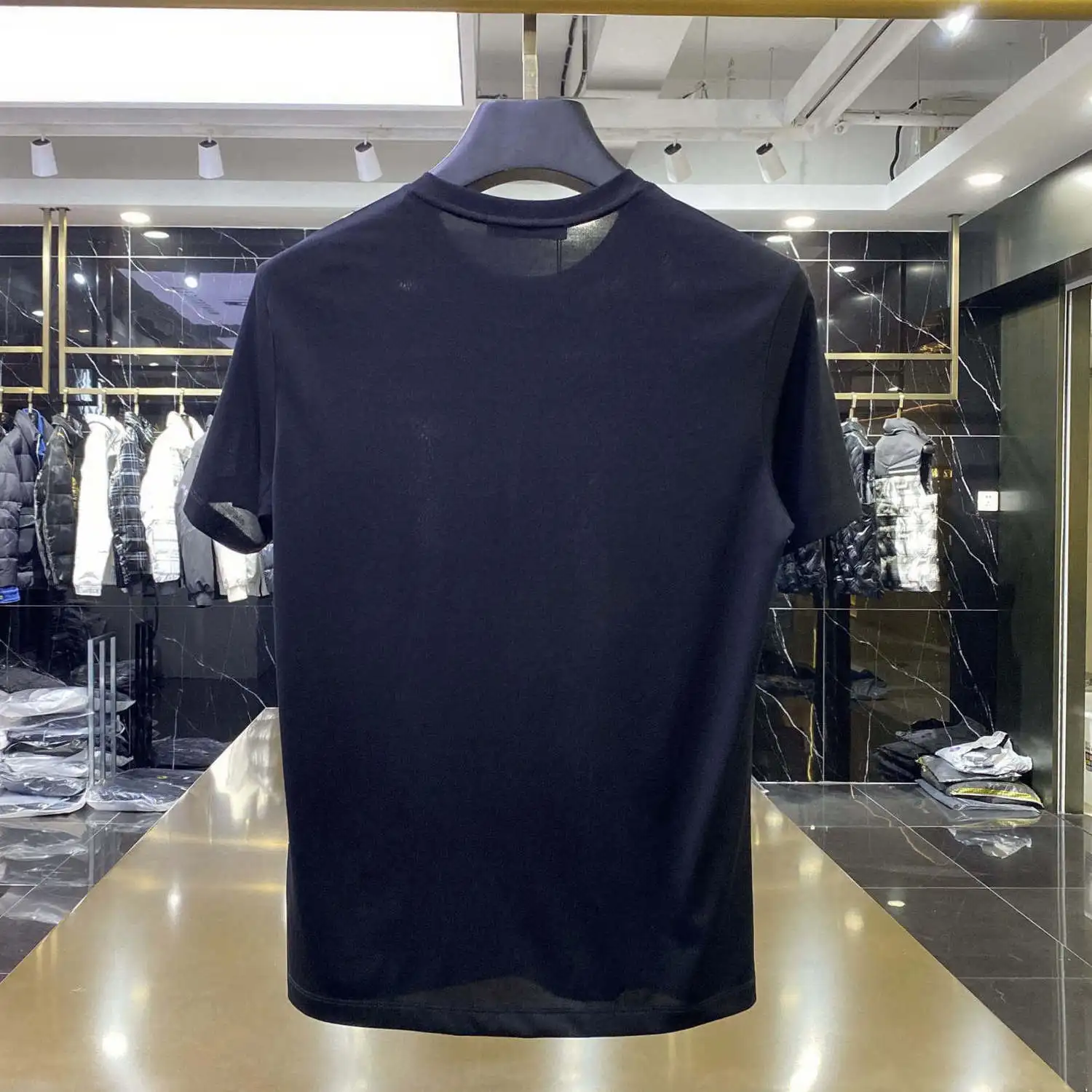 2021 summer men's new trend hot drill slim round neck personality ice silk cotton short sleeve t-shirt top
2021 summer men's new trend hot drill slim round neck personality ice silk cotton short sleeve t-shirt top