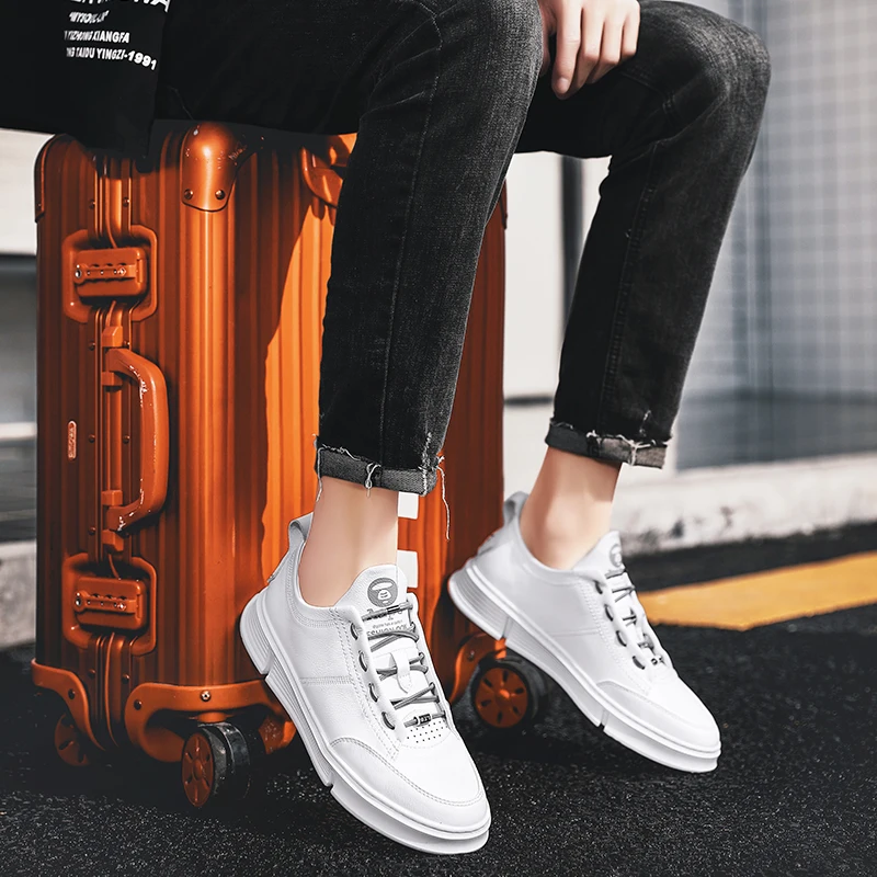 Genuine Leather Men's Sneakers outdoor Casual Shoes Classic Very Comfortable Luxury Brand Italian Mens Shoes Footwear
Genuine Leather Men's Sneakers outdoor Casual Shoes Classic Very Comfortable Luxury Brand Italian Mens Shoes Footwear