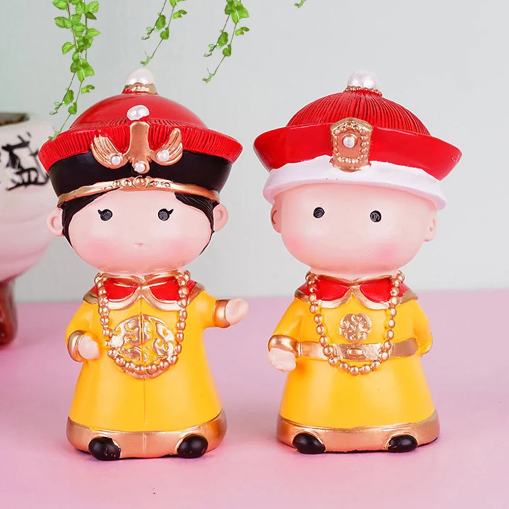 2pcs Cupcake Ornaments Emperor Empress Decors Chinese Style Car Ornaments 
2pcs Cupcake Ornaments Emperor Empress Decors Chinese Style Car Ornaments