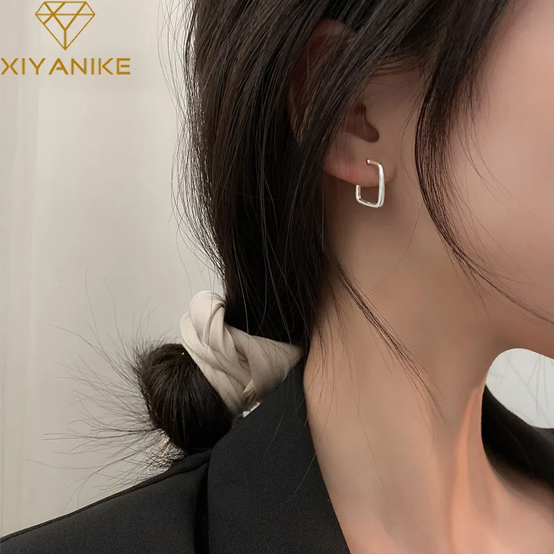 Goldria 925 Sterling Silver Hot Sale Geometric Square Earrings Women Simple Temperament Fashion Sexy Elegant Exquisite Cерьга
Goldria 925 Sterling Silver Hot Sale Geometric Square Earrings Women Simple Temperament Fashion Sexy Elegant Exquisite Cерьга