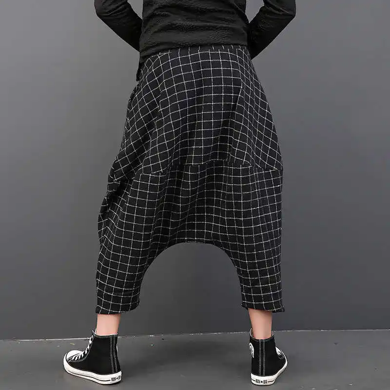 Hot 2021 Herfst En Winter Nieuwe Wollen Mannen Casual Broek Zwart Plaid Kruis Broek Mannen Mode Losse Kruis Harem broek Tij
Hot 2021 Herfst En Winter Nieuwe Wollen Mannen Casual Broek Zwart Plaid Kruis Broek Mannen Mode Losse Kruis Harem broek Tij