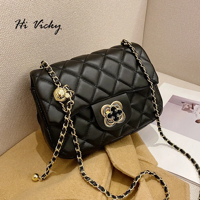 Fashion Luxury Shoulder Bag For Women 2021 New Ladies Black White Messenger Bag Lattice Portable Small Square Bag Shoulder Bag
Fashion Luxury Shoulder Bag For Women 2021 New Ladies Black White Messenger Bag Lattice Portable Small Square Bag Shoulder Bag