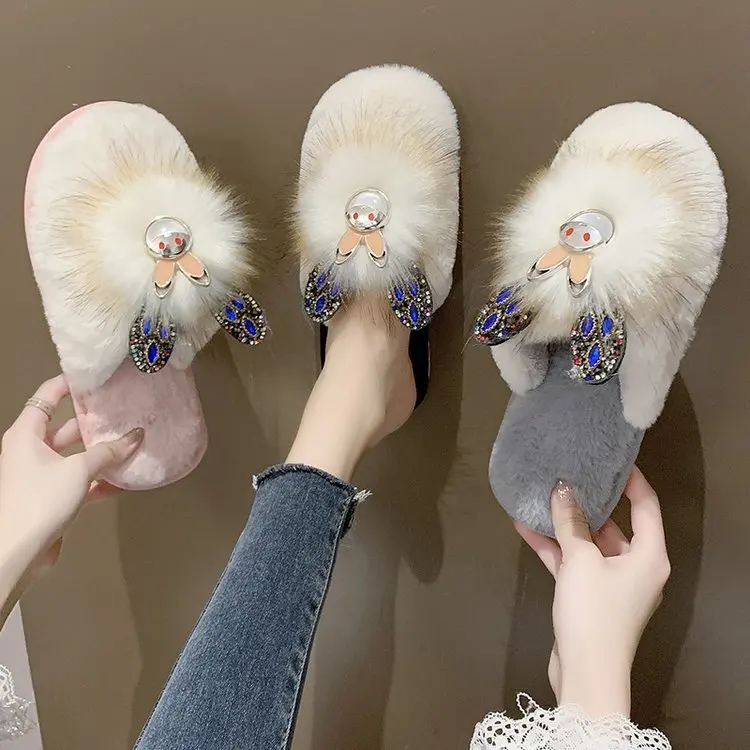 Cotton slippers women's winter home comfort Baotou half slippers bunny rhinestones cute plush slippers autumn and winter new
Cotton slippers women's winter home comfort Baotou half slippers bunny rhinestones cute plush slippers autumn and winter new